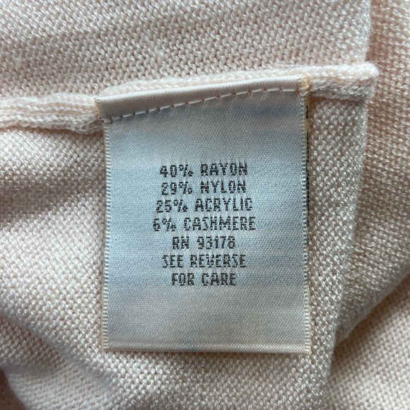 Hot in Hollywood cashmere blend soft pink tunic sweater faux rhinestone detail - Picture 8 of 16